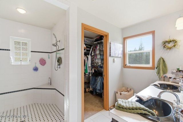 5348 S Stach Rd, Coeur D'alene, ID 83814