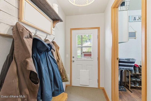 5348 S Stach Rd, Coeur D'alene, ID 83814