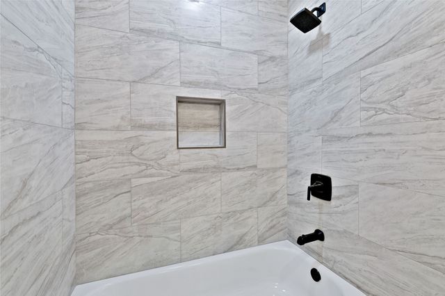 1524 Overlook Drive, Grapevine, TX 76051