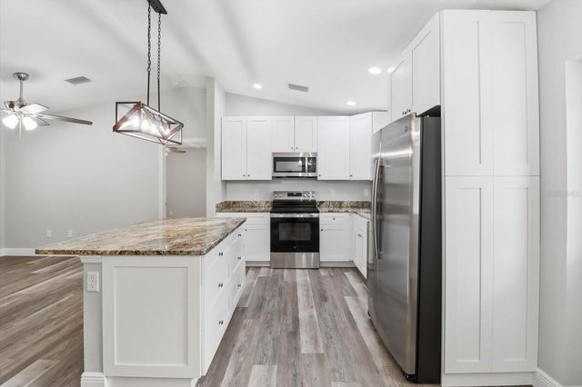 8593 N FAUCI POINT, Crystal River, FL 34428