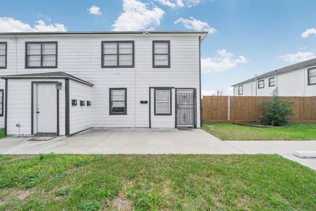 904 Beverly Avenue C, Pasadena, TX 77506