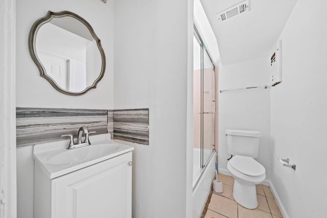 904 Beverly Avenue C, Pasadena, TX 77506