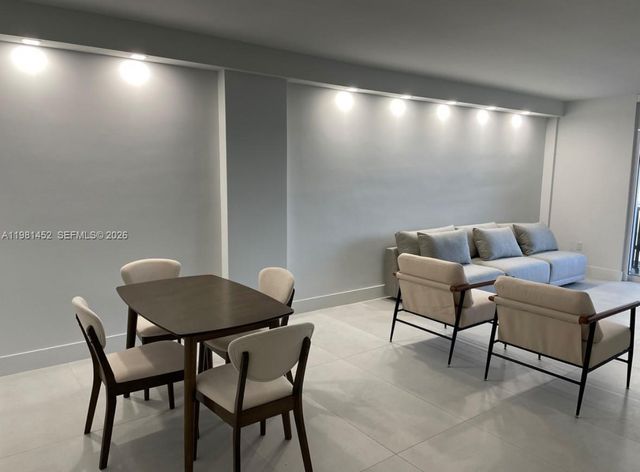 10275 Collins Ave 933, Bal Harbour, FL 33154