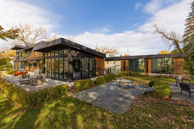 2634 Crosby Road, Wayzata, MN 55391