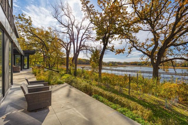 2634 Crosby Road, Wayzata, MN 55391