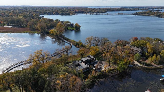 2634 Crosby Road, Wayzata, MN 55391