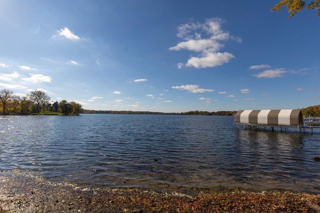 2634 Crosby Road, Wayzata, MN 55391