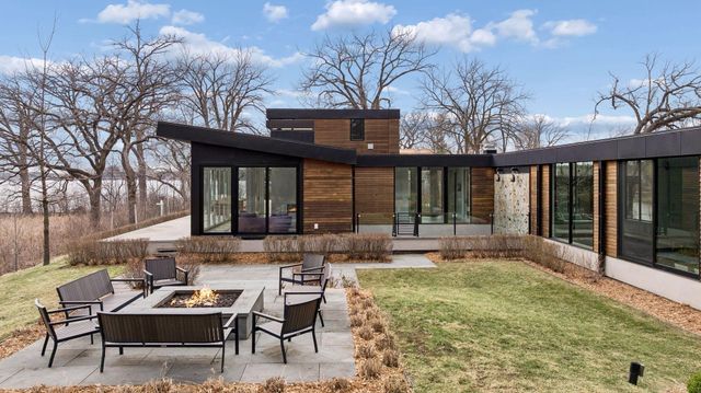 2634 Crosby Road, Wayzata, MN 55391