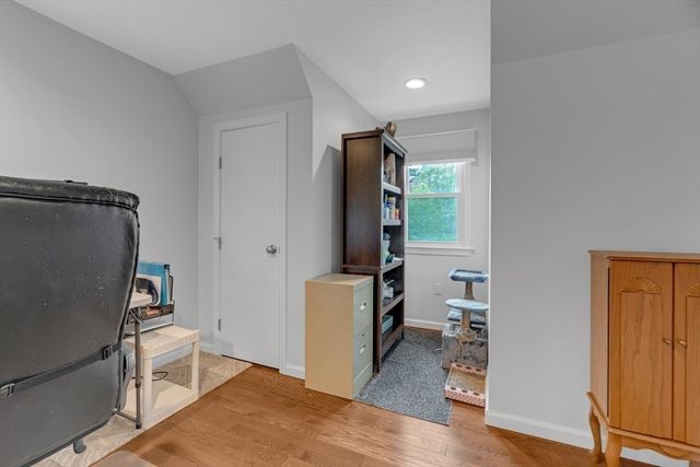 41 Church St, Uxbridge, MA 01569