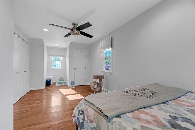 41 Church St, Uxbridge, MA 01569