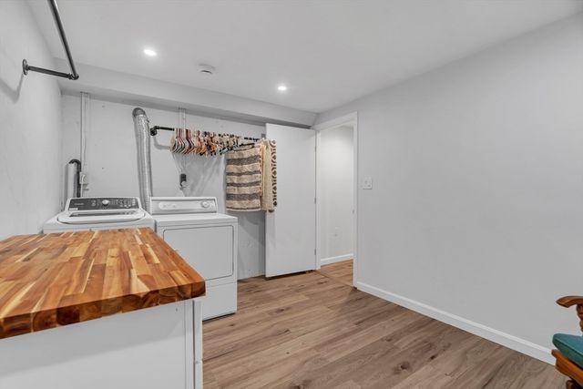 41 Church St, Uxbridge, MA 01569