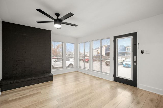 909 Reinli ST 103, Austin, TX 78751