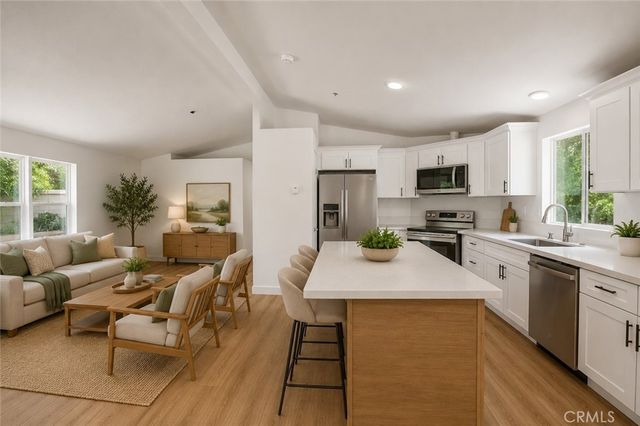 707 Silverbrook, El Cajon, CA 92019