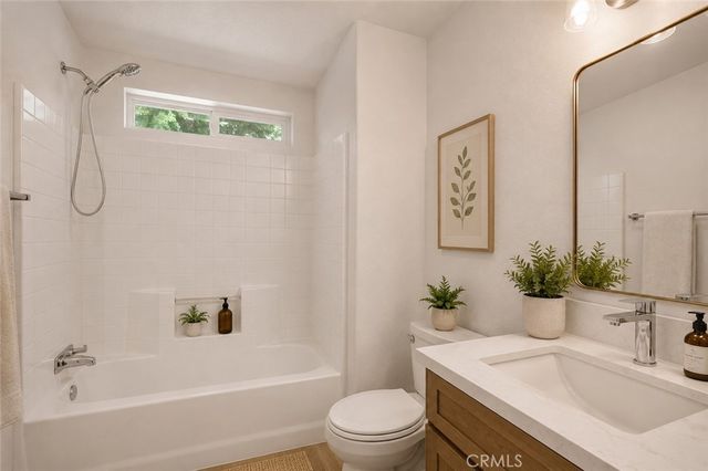 707 Silverbrook, El Cajon, CA 92019