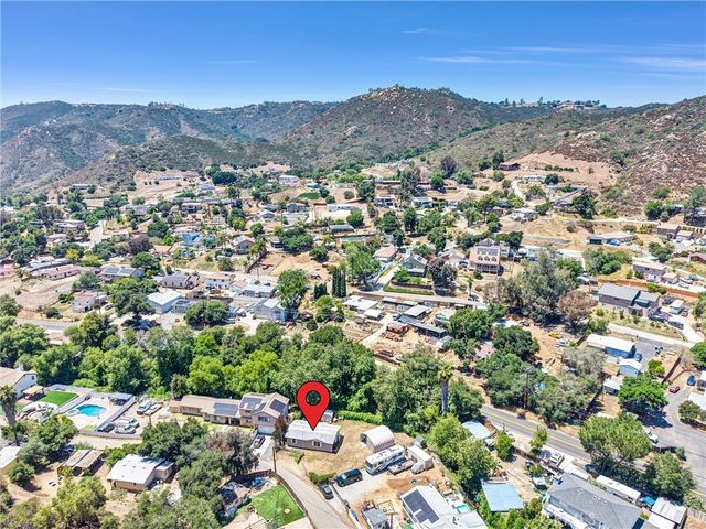 707 Silverbrook, El Cajon, CA 92019