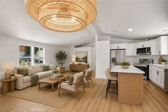 707 Silverbrook, El Cajon, CA 92019