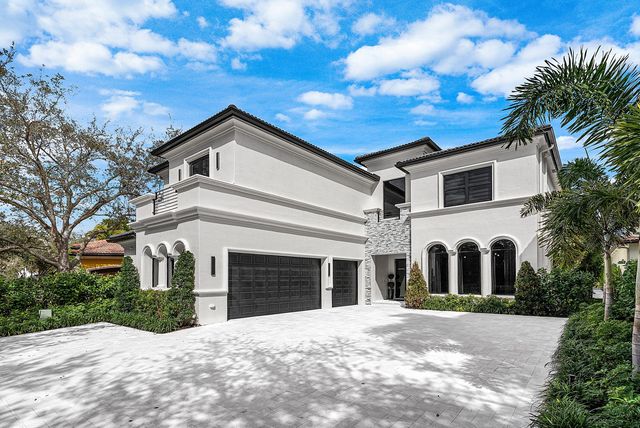 17760 Villa Club Way, Boca Raton, FL 33496