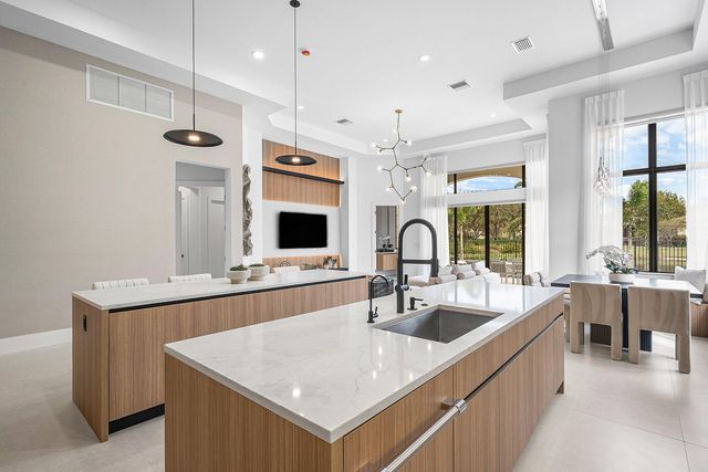 17760 Villa Club Way, Boca Raton, FL 33496