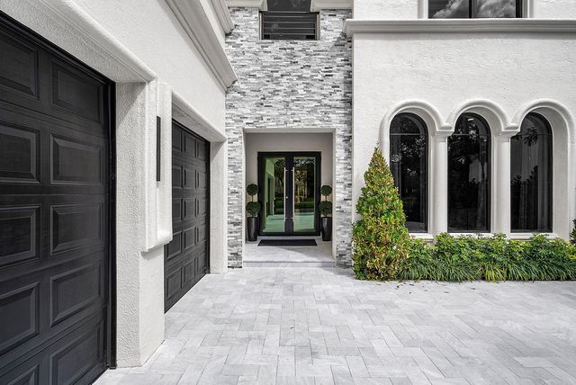 17760 Villa Club Way, Boca Raton, FL 33496