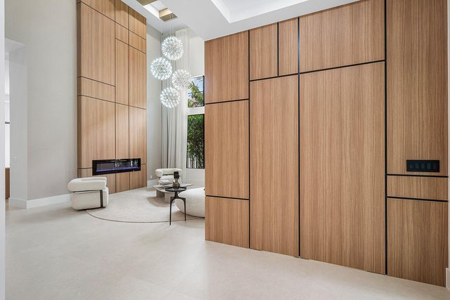 17760 Villa Club Way, Boca Raton, FL 33496