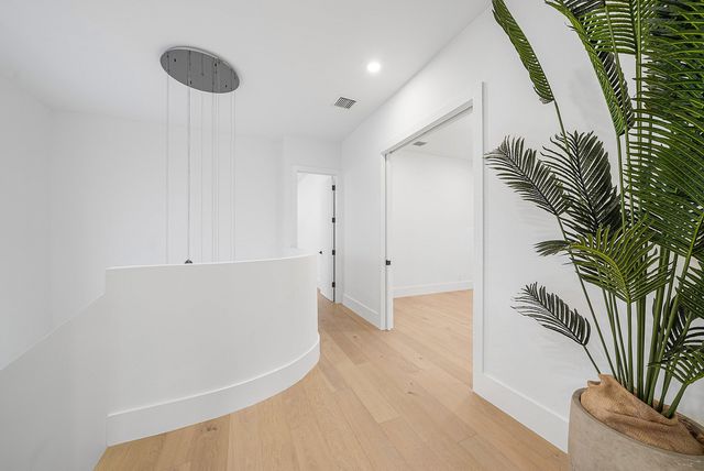 17760 Villa Club Way, Boca Raton, FL 33496