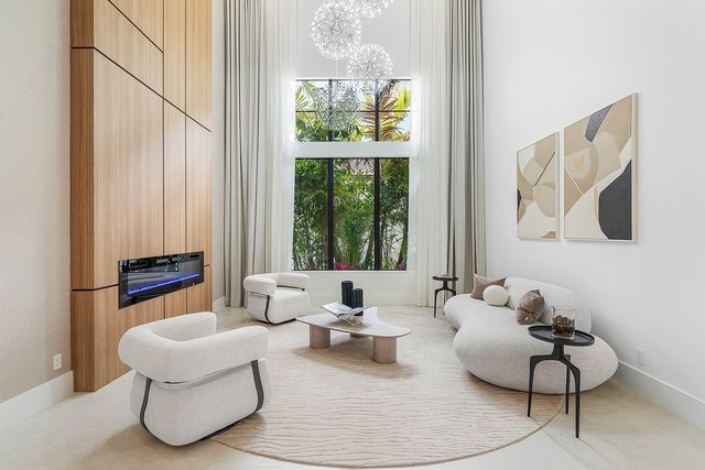 17760 Villa Club Way, Boca Raton, FL 33496