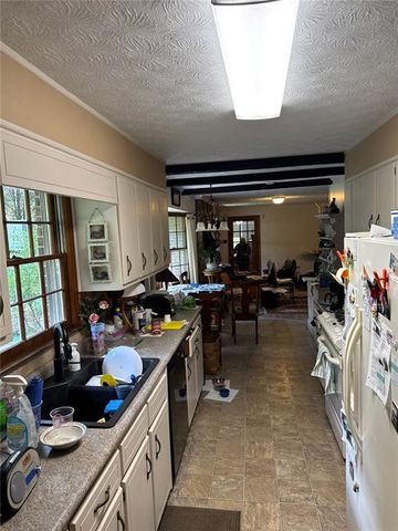 115 Ginger Cake Drive, Fayetteville, GA 30214