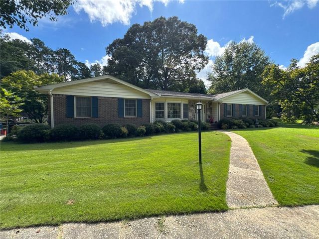 115 Ginger Cake Drive, Fayetteville, GA 30214