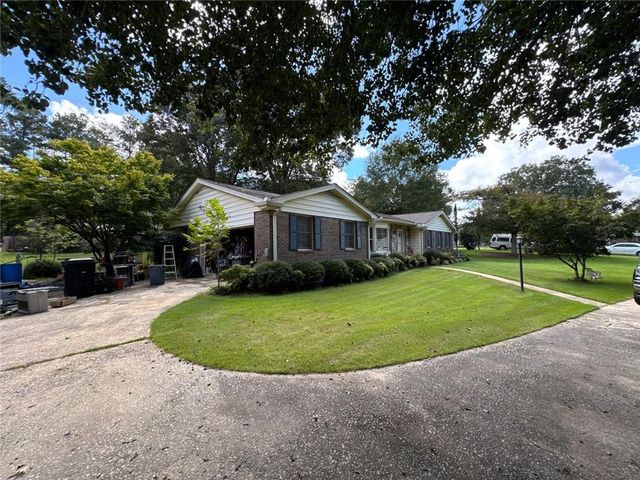 115 Ginger Cake Drive, Fayetteville, GA 30214