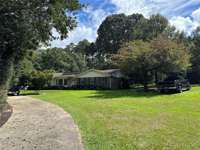 115 Ginger Cake Drive, Fayetteville, GA 30214