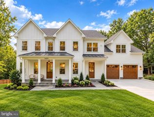5435 MOHICAN RD, Bethesda, MD 20816