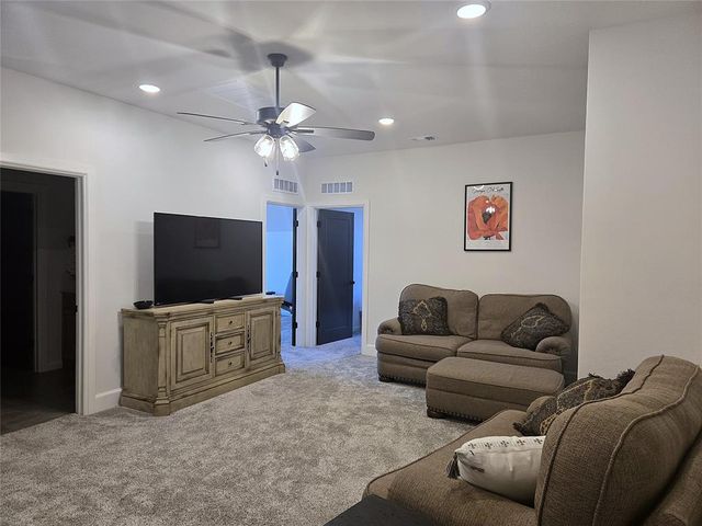 505 Campfire Lane, Norman, OK 73071