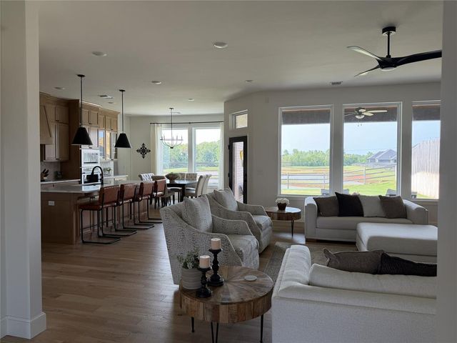 505 Campfire Lane, Norman, OK 73071