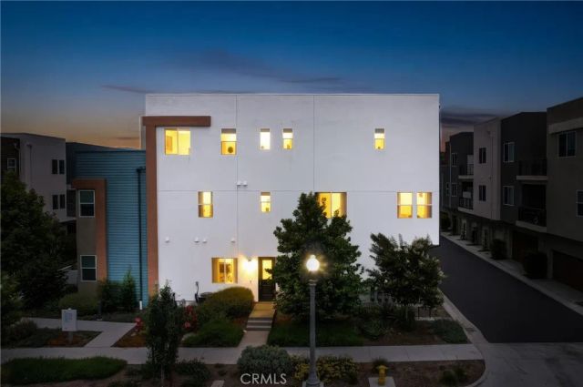 175 Sash, Irvine, CA 92618