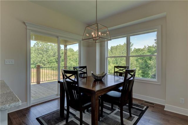 14609 Aspen Circle, Basehor, KS 66007