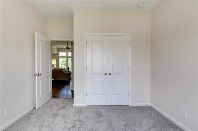 14609 Aspen Circle, Basehor, KS 66007