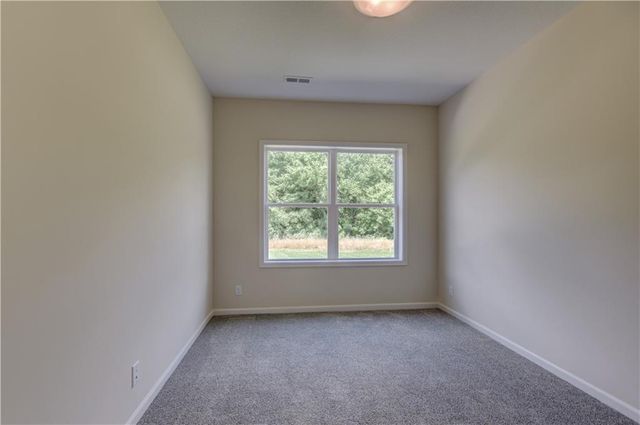 14609 Aspen Circle, Basehor, KS 66007