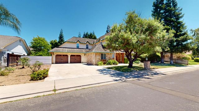782 Shadowbrook Ln, Manteca, CA 95336