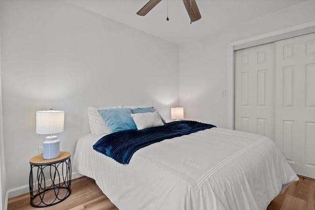 402 W Railroad St, Dickson, TN 37055