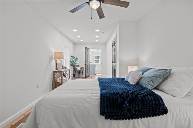 402 W Railroad St, Dickson, TN 37055