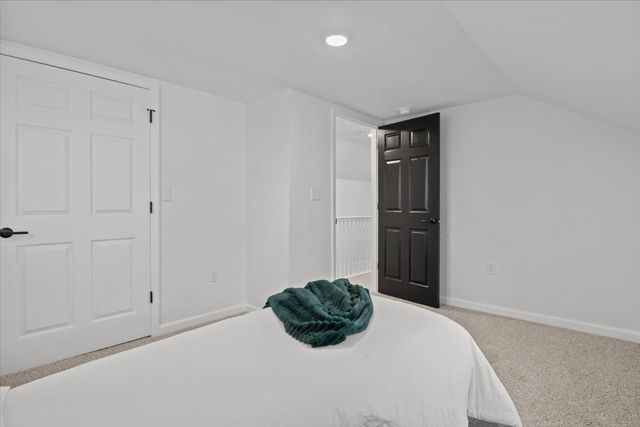 402 W Railroad St, Dickson, TN 37055