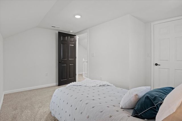 402 W Railroad St, Dickson, TN 37055