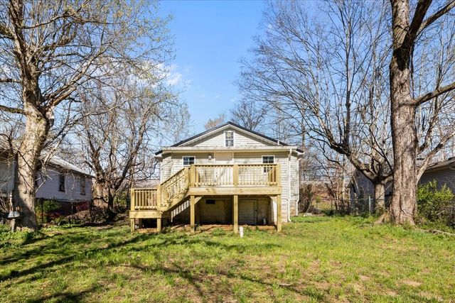 402 W Railroad St, Dickson, TN 37055