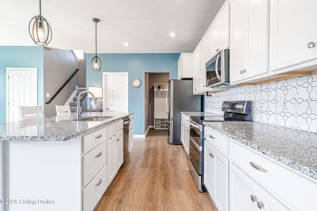 455 Mallard Lake Blvd, Shepherdsville, KY 40165