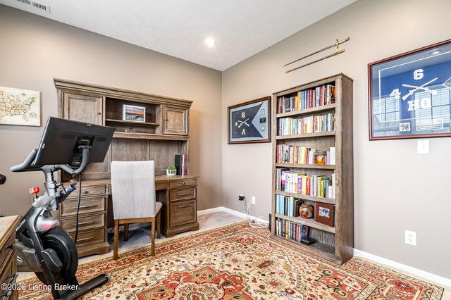 455 Mallard Lake Blvd, Shepherdsville, KY 40165