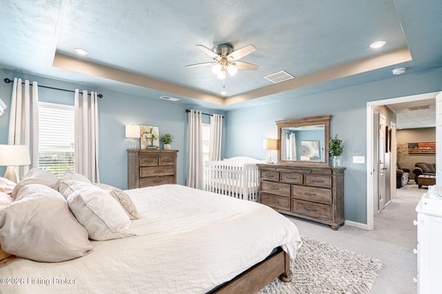 455 Mallard Lake Blvd, Shepherdsville, KY 40165