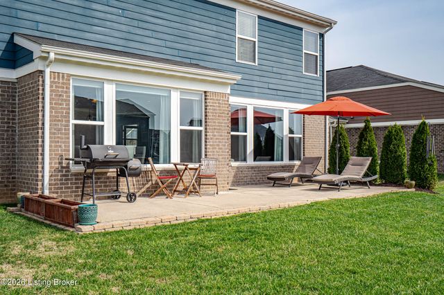 455 Mallard Lake Blvd, Shepherdsville, KY 40165