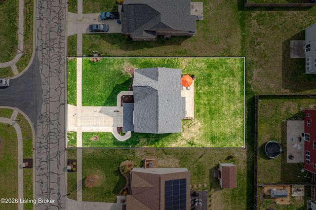 455 Mallard Lake Blvd, Shepherdsville, KY 40165