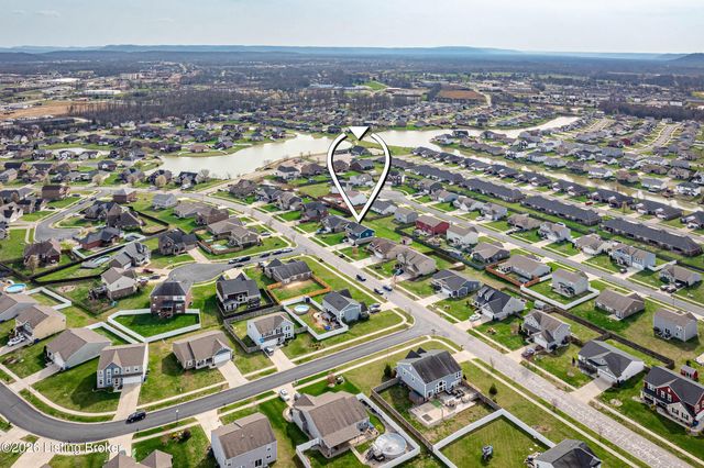455 Mallard Lake Blvd, Shepherdsville, KY 40165