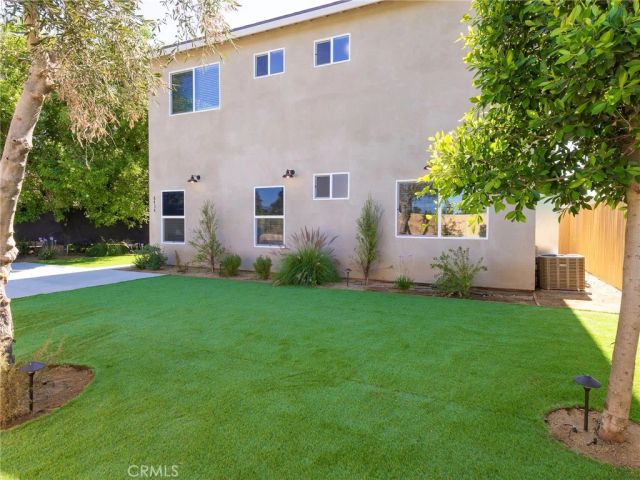 8434 Gothic Street, North Hills, CA 91343